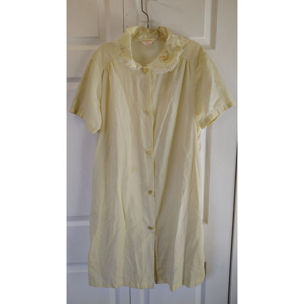 Vintage Sears Yellow Floral Embroidered Cottagecore Boho Nightgown XL